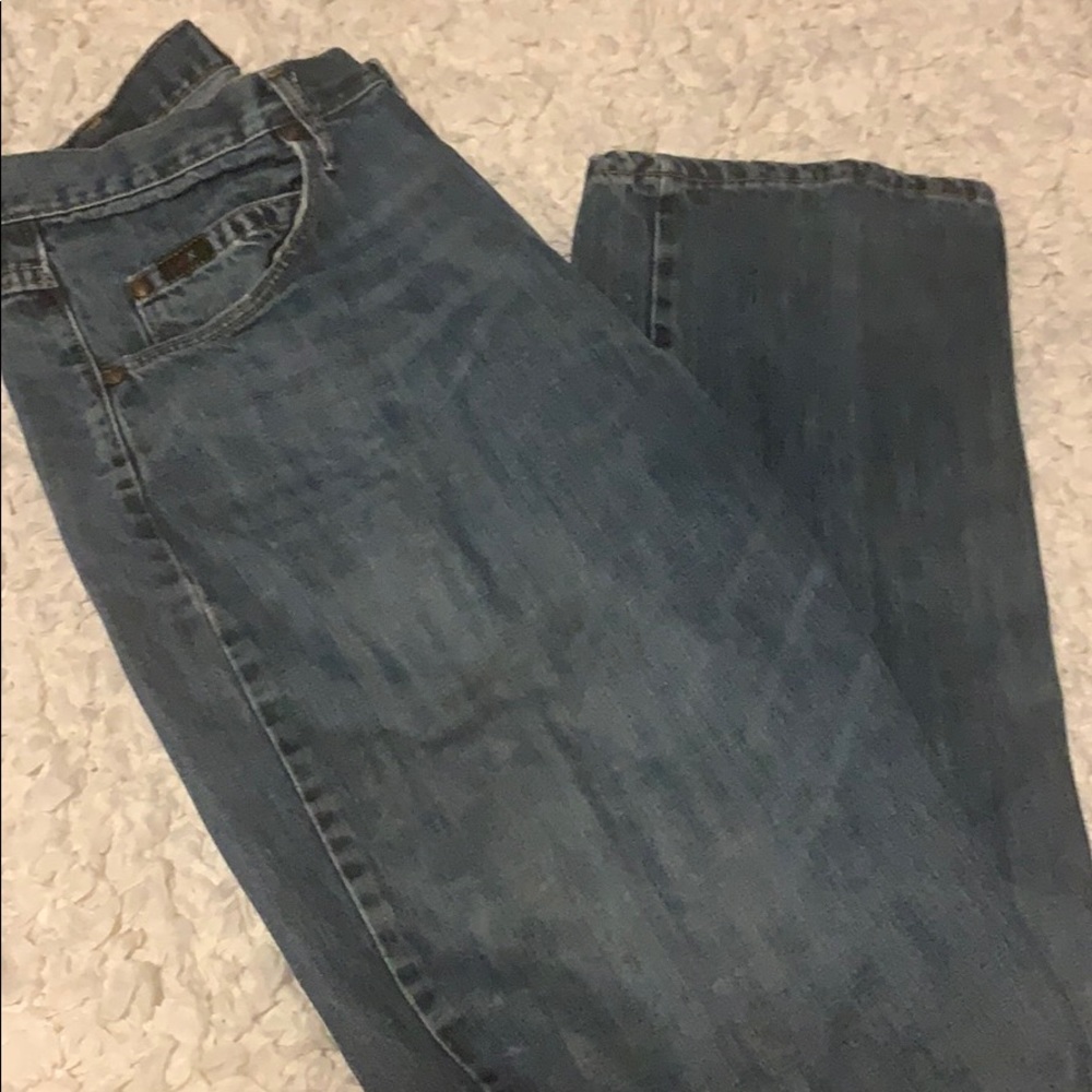 Men’s Wrangler Jeans Size 34 x 36 💗